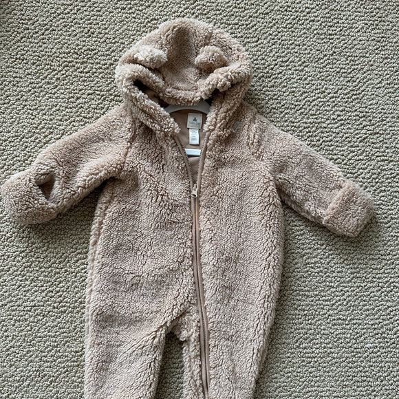 Baby Gap Teddy/sherpa one piece size 0-3mths - Picture 4 of 4